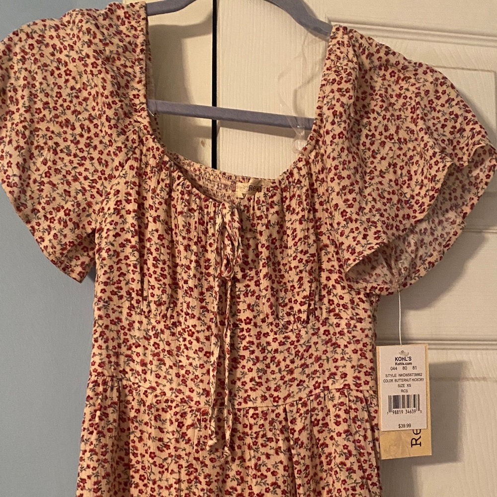 Kohl's Flutter sleeve Maxi Dress